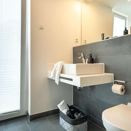 Haus-meerblick-villa-wohnung-17 *